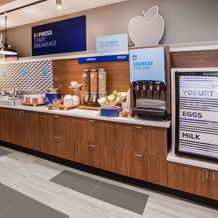 Holiday Inn Express & Suites - Burley By Ihg Buitenkant foto
