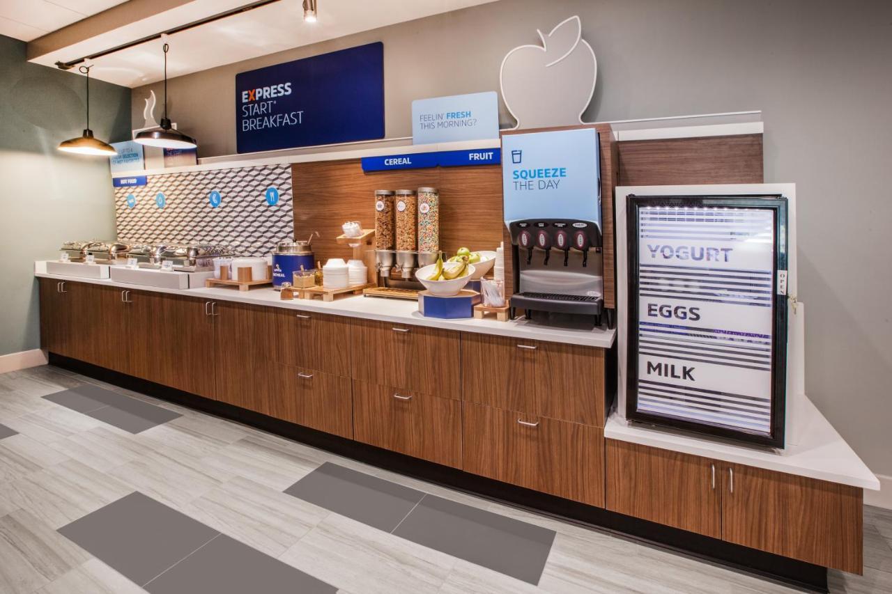 Holiday Inn Express & Suites - Burley By Ihg Buitenkant foto